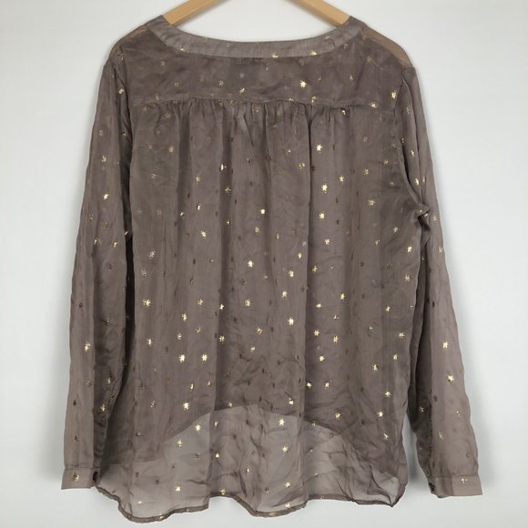 Bisou Bisou Sheer Top with Metallic Detail! - Picture 5 of 5